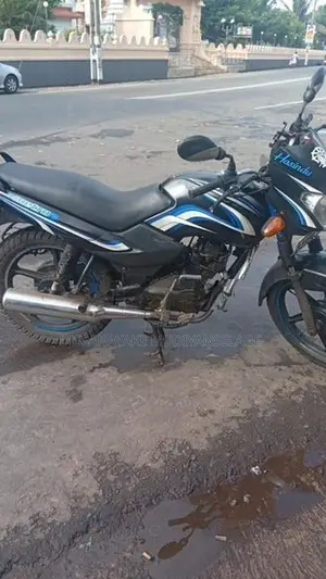 TVS Metro 2016