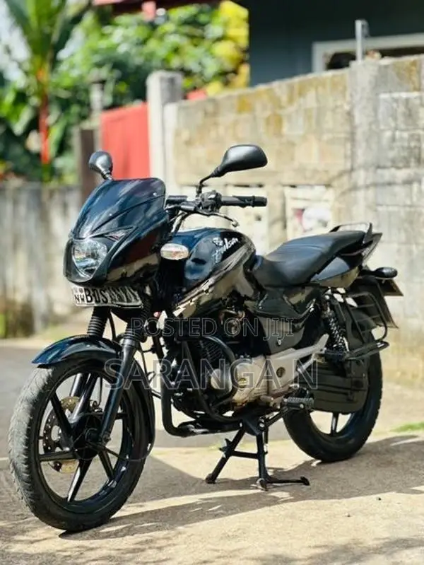 Bajaj Pulsar 150 2016