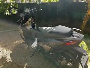 Hero XOOM 125R 2026