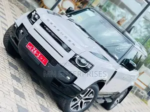Land Rover Defender Meridian 2026