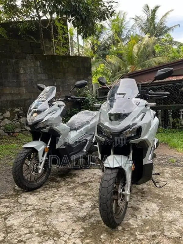 Honda ADV 160 2026