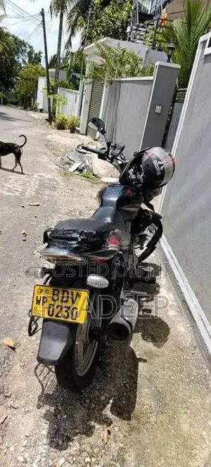 Bajaj Discover 125 2015