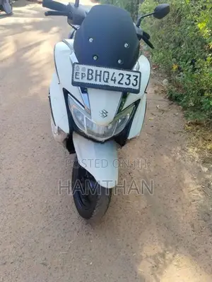 Suzuki Burgman 125CC 2019