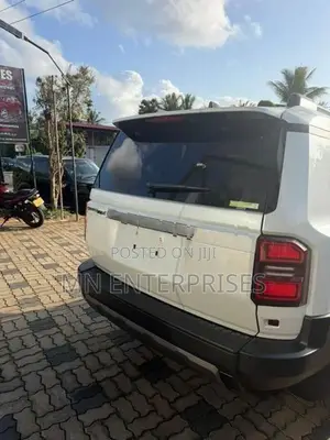 Toyota Land Cruiser Prado 2025