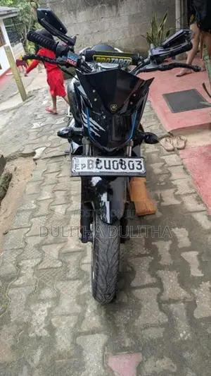 Yamaha FZs V2 2016