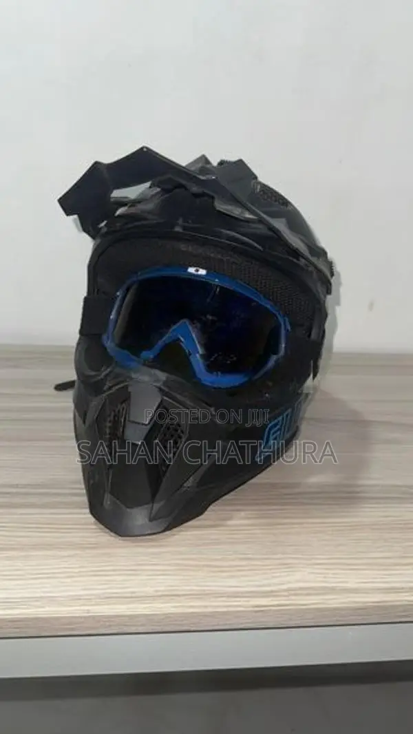 Full Face Helmet