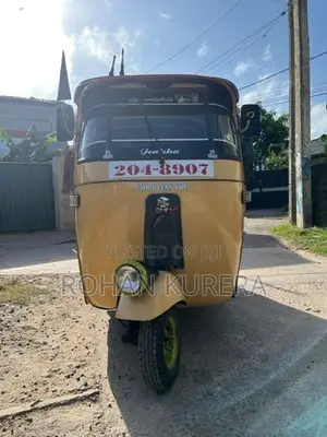 Bajaj RE 1998