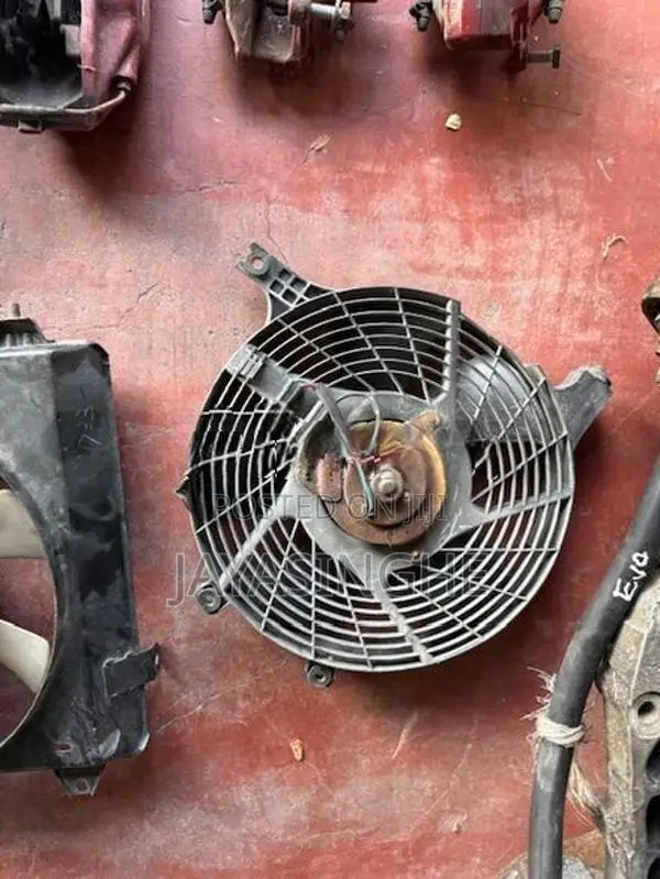 Evolution 9 Condencer fan with guard