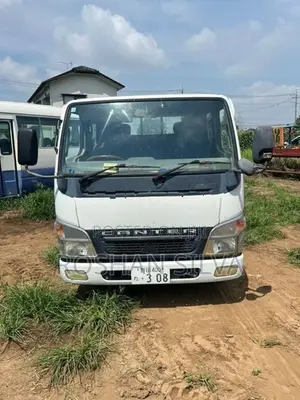 Mitsubishi Canter 2009