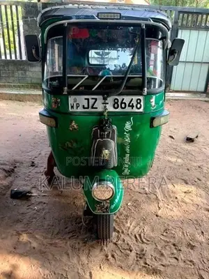 Bajaj RE 2005