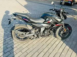 Bajaj Pulsar N160 2025