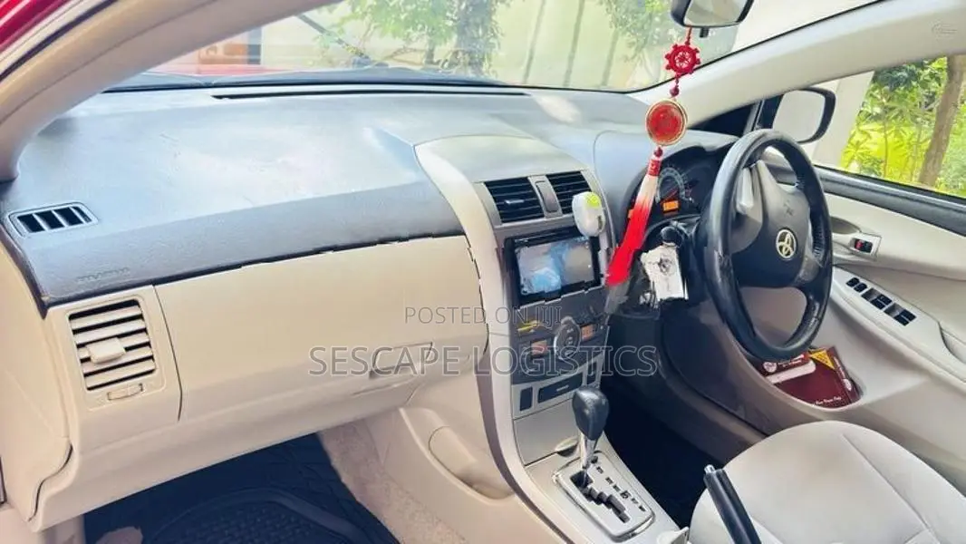 Toyota Corolla 2012