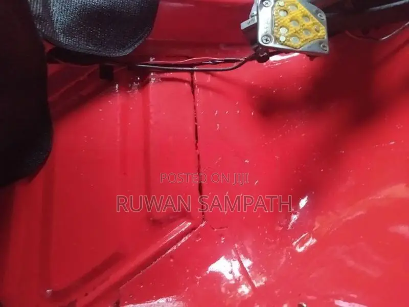 Bajaj RE 2006