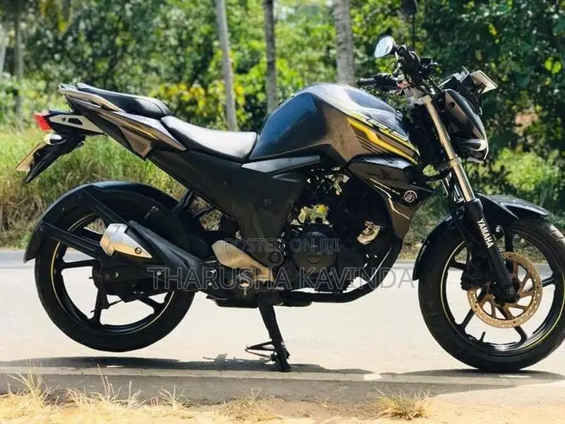 Yamaha FZs V2 2016