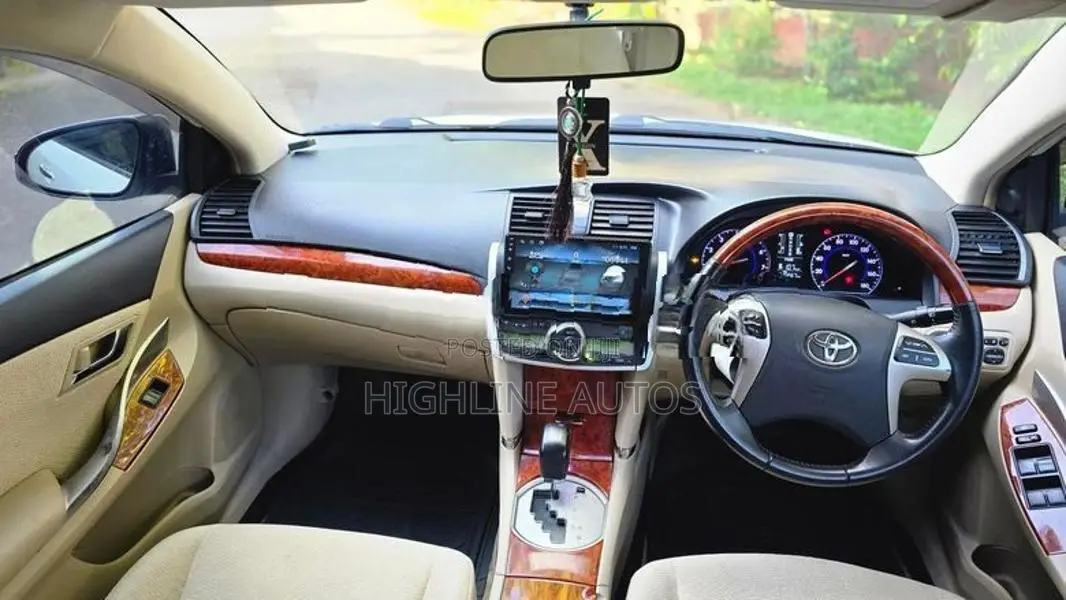 Toyota Premio G SUPERIOR 2016