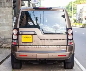 Land Rover Discovery 2015