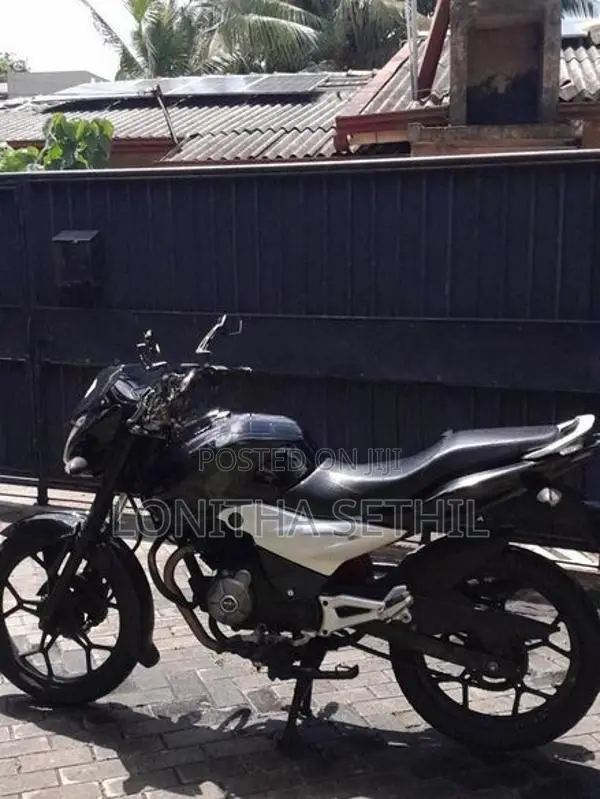 Bajaj Discover 125 2013