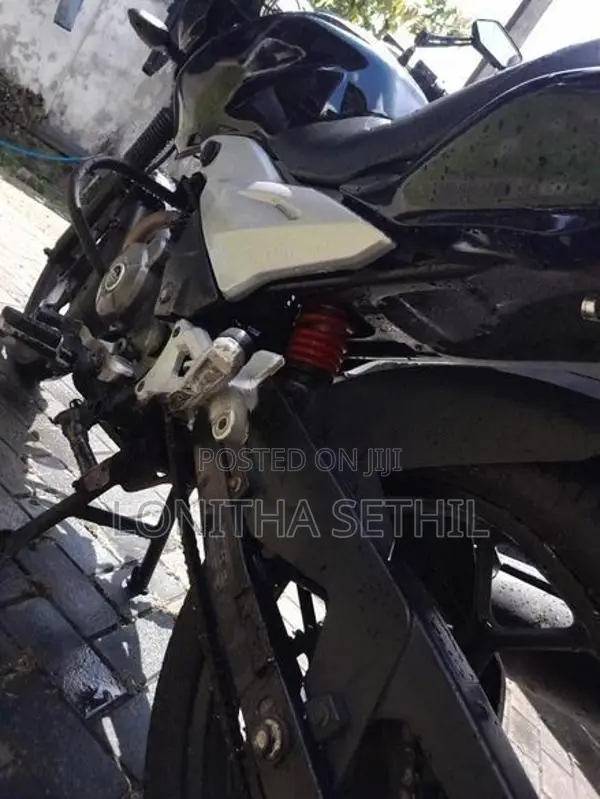 Bajaj Discover 125 2013