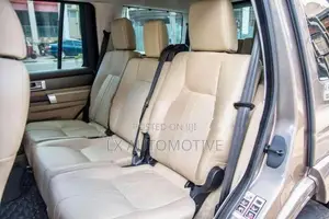 Land Rover Discovery 2015