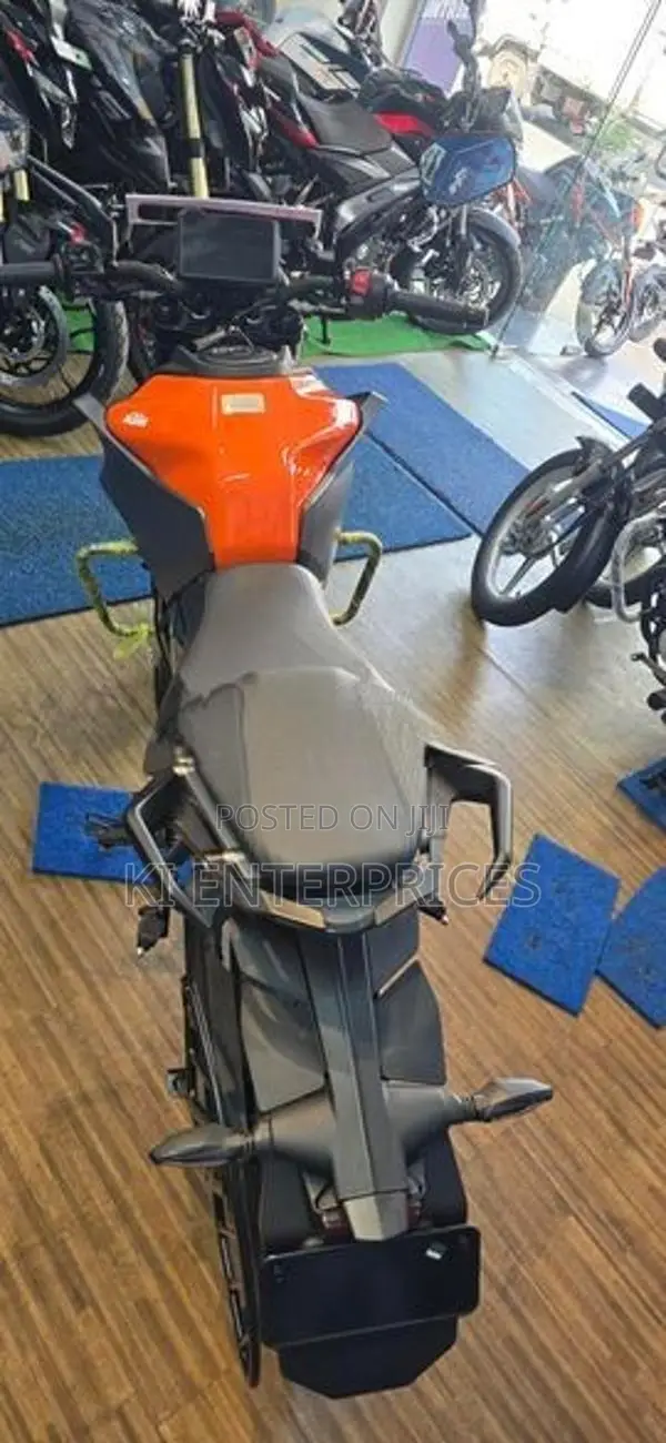 KTM Duke 250 2026