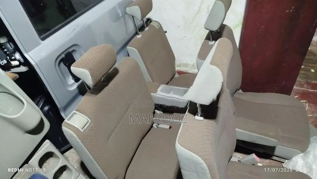Suzuki Every Buddy Van Seat Set