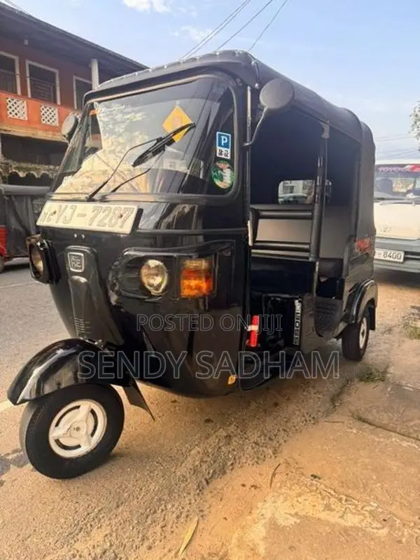 Bajaj RE Three Wheeler 2011