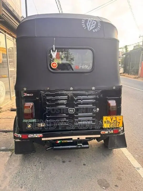 Bajaj RE Three Wheeler 2011