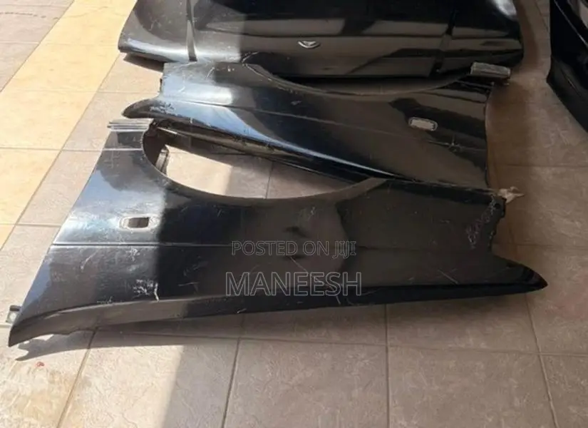 Nissan U14 Fenders
