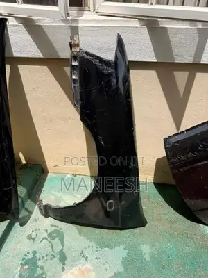 Nissan U14 Fenders