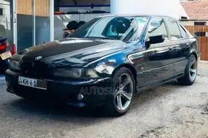 BMW 525i 2001