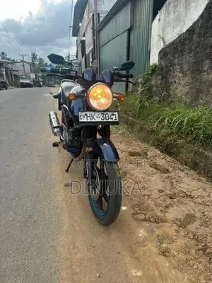 Bajaj Pulsar 150 2004