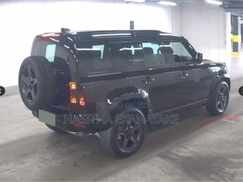 Land Rover Defender Sliding Sunroof 2026