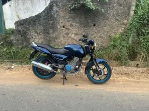Bajaj Pulsar 150 2004