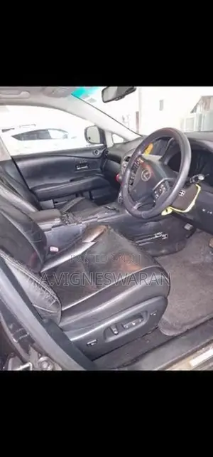 Lexus RX350 3RD Generation 2010