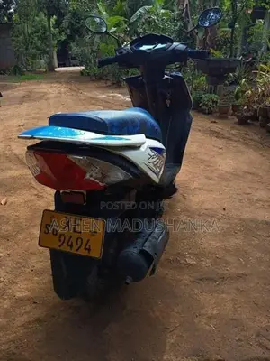 Honda Dio 2011
