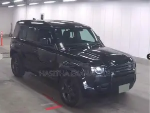 Land Rover Defender Sliding Sunroof 2026