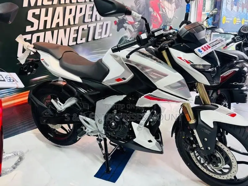 Bajaj Pulsar N160 Permium 2026