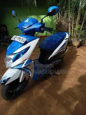 Honda Dio 2011