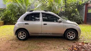 Nissan March AK12 2007