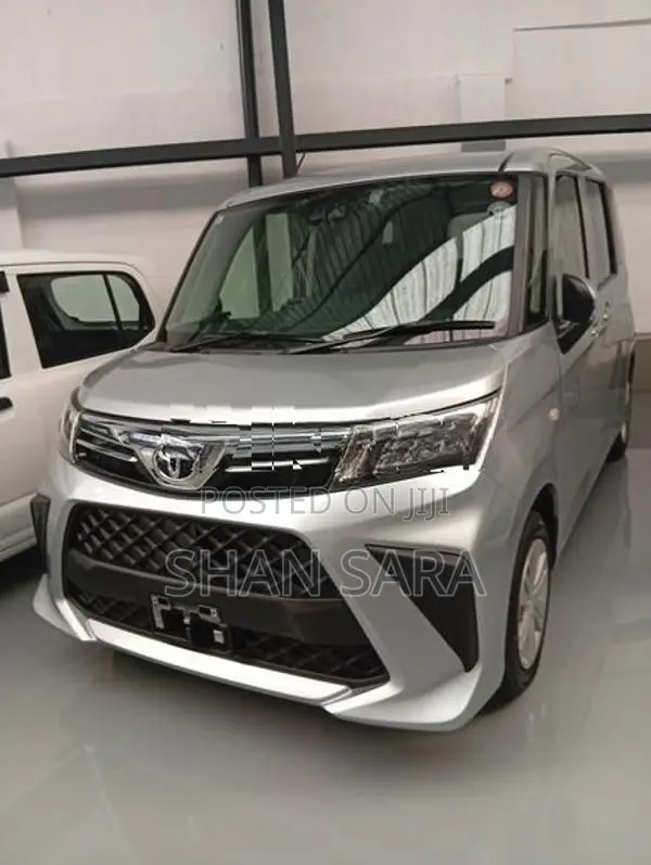 Toyota Roomy X Grade 2023
