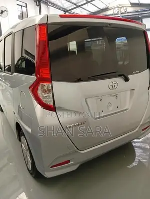 Toyota Roomy X Grade 2023