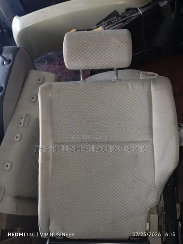 Toyota Premio 260 Seat Set