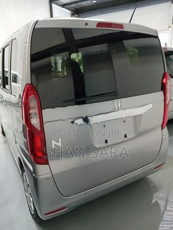 Honda N-Box G Grade 2024