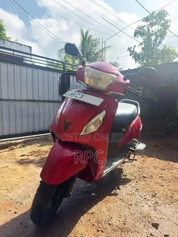 TVS Jupiter 2015