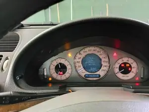 Mercedes Benz E200 2004