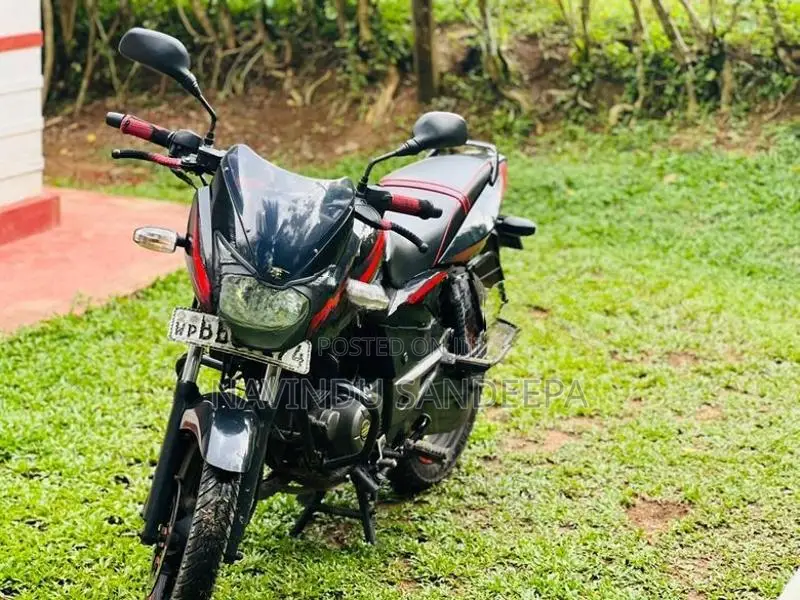 Bajaj Pulsar 150 2016