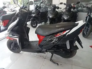 Yamaha RayZR 2017