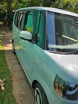 Honda N-Box 2024