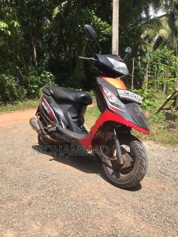 TVS Streak 2013