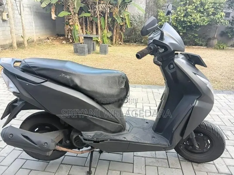 Honda Dio SCV 110 2016